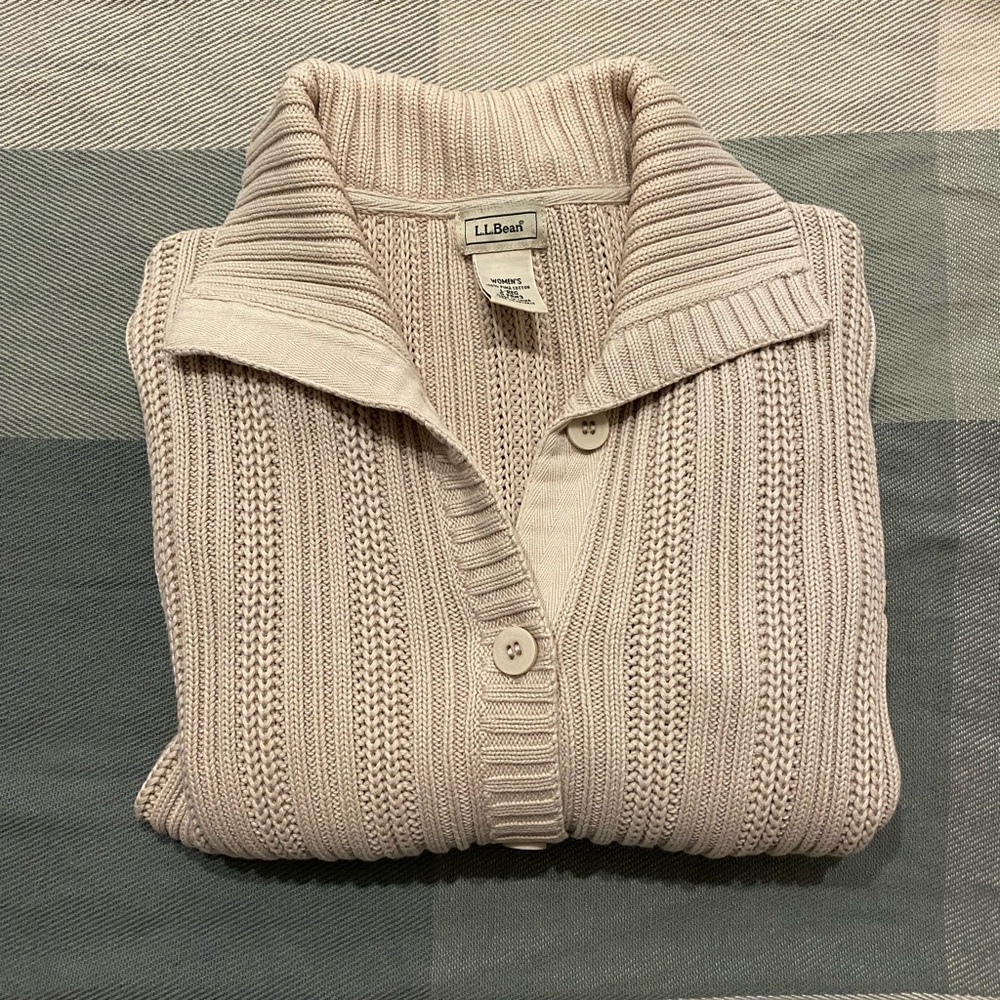 Women’s vintage LL Bean Cardigan